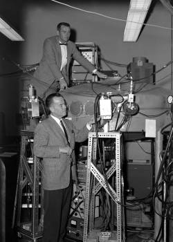 experiments on californium fission 